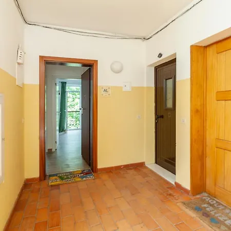 B35 - Gama Top Apartment In Lagos לאגוּ‏ש