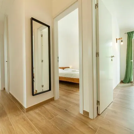 דירה B35 - Gama Top Apartment In Lagos *