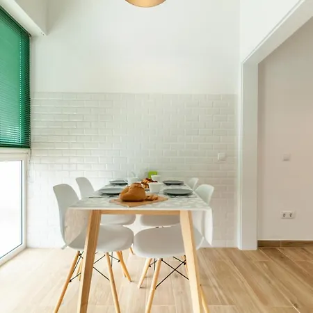 B35 - Gama Top Apartment In Lagos 아파트 라고스